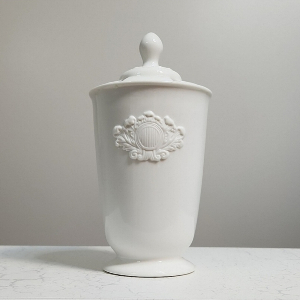 Croscill White Label White Ceramic Traditional Toothbrush Holder ~ NWT